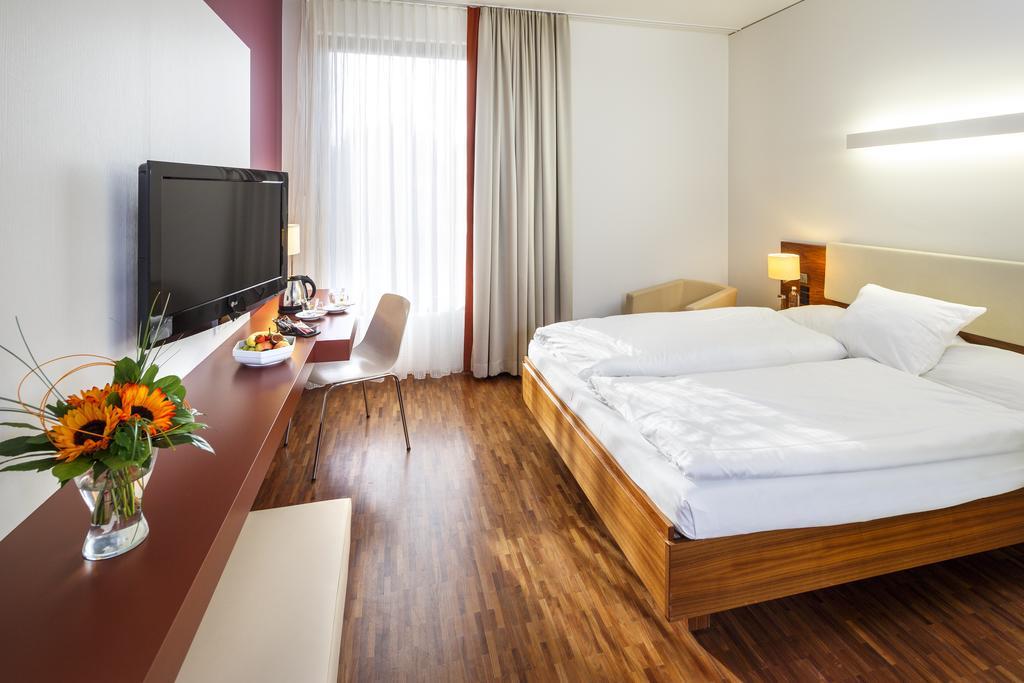 Hotel Stuecki Basel Exterior photo